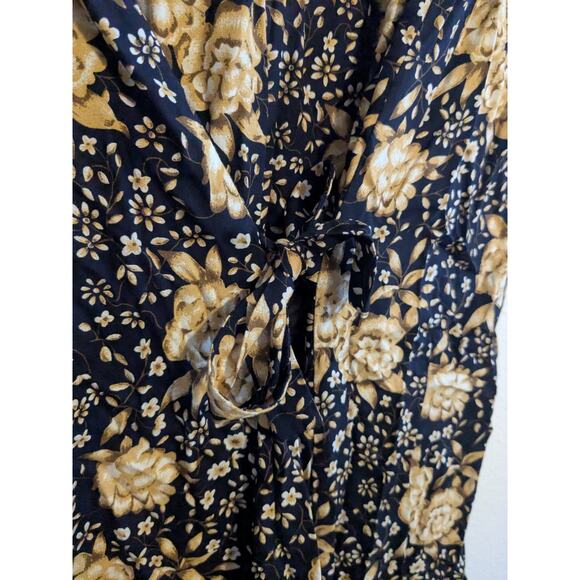 Betsey Lauren Vintage black and gold buttoned floral romper size 1X‎ - Picture 6 of 9
